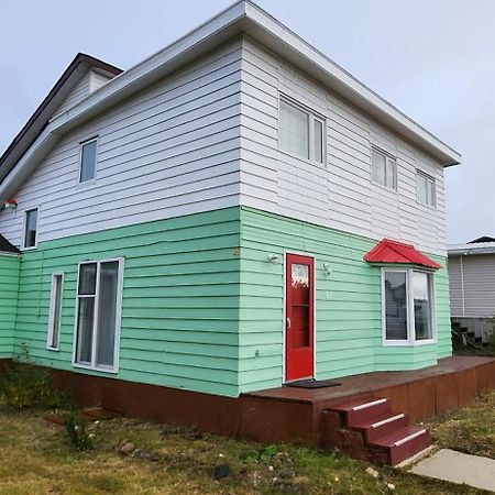 Polar Bear Bed And Breakfast Чърчил Екстериор снимка